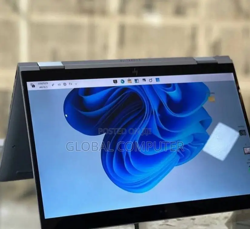 New Laptop HP EliteBook X GB Intel Core I5 SSD 512GB