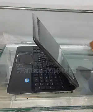 New Laptop HP Pavilion 14-Ce3064st 8GB Intel Core I7 HDD 500GB