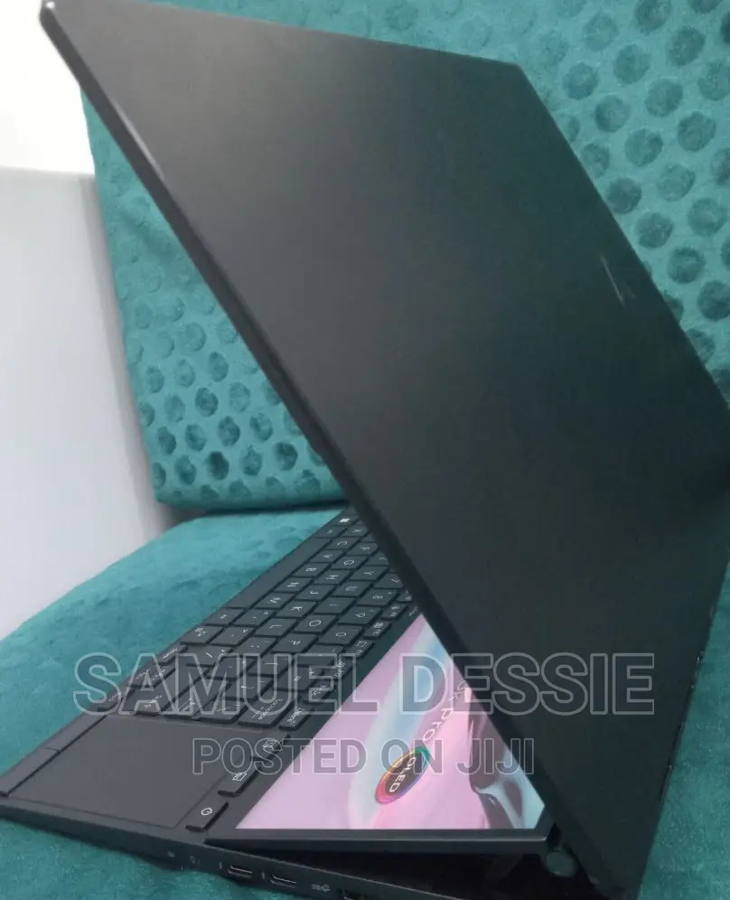 New Laptop Asus ZenBook Pro UX501 32GB Intel Core I9 SSD 1T