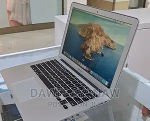 New Laptop Apple MacBook Air 2015 4GB Intel Core I5 SSD 128GB