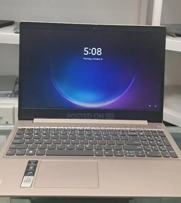 New Laptop Lenovo IdeaPad 330S 8GB Intel Core I3 HDD 1T