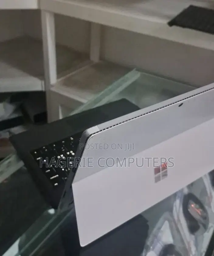 New Laptop Microsoft Surface Pro 4 8GB Intel Core I5 SSD 256GB