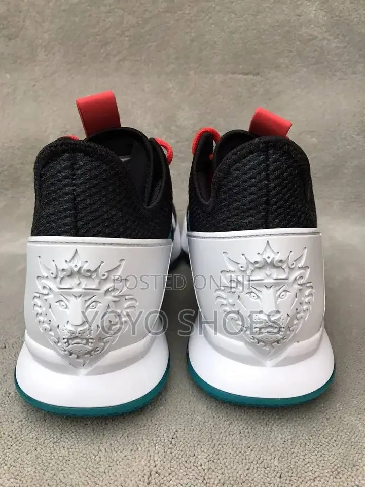 Nike Fashion Shoes