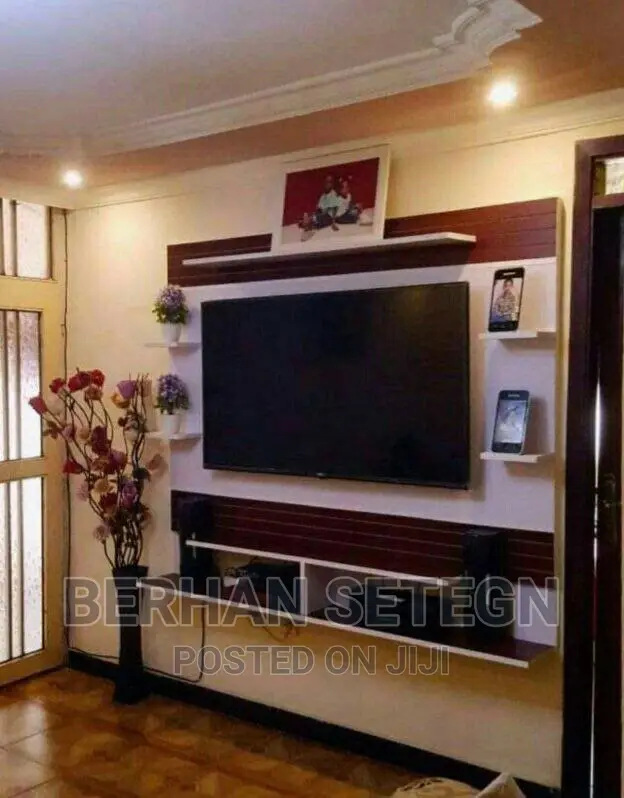 Tv Stands ፅድት ያሉ እና ውብ ቲቪ ስታንዶች