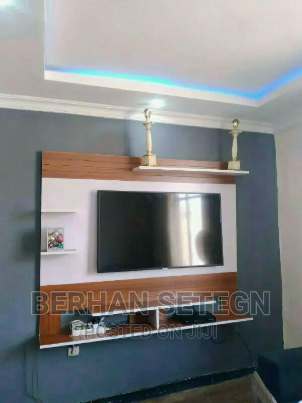 Tv Stands ፅድት ያሉ እና ውብ ቲቪ ስታንዶች