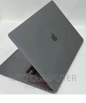 New Laptop Apple MacBook Pro 2019 16GB Intel Core I7 SSD 512GB
