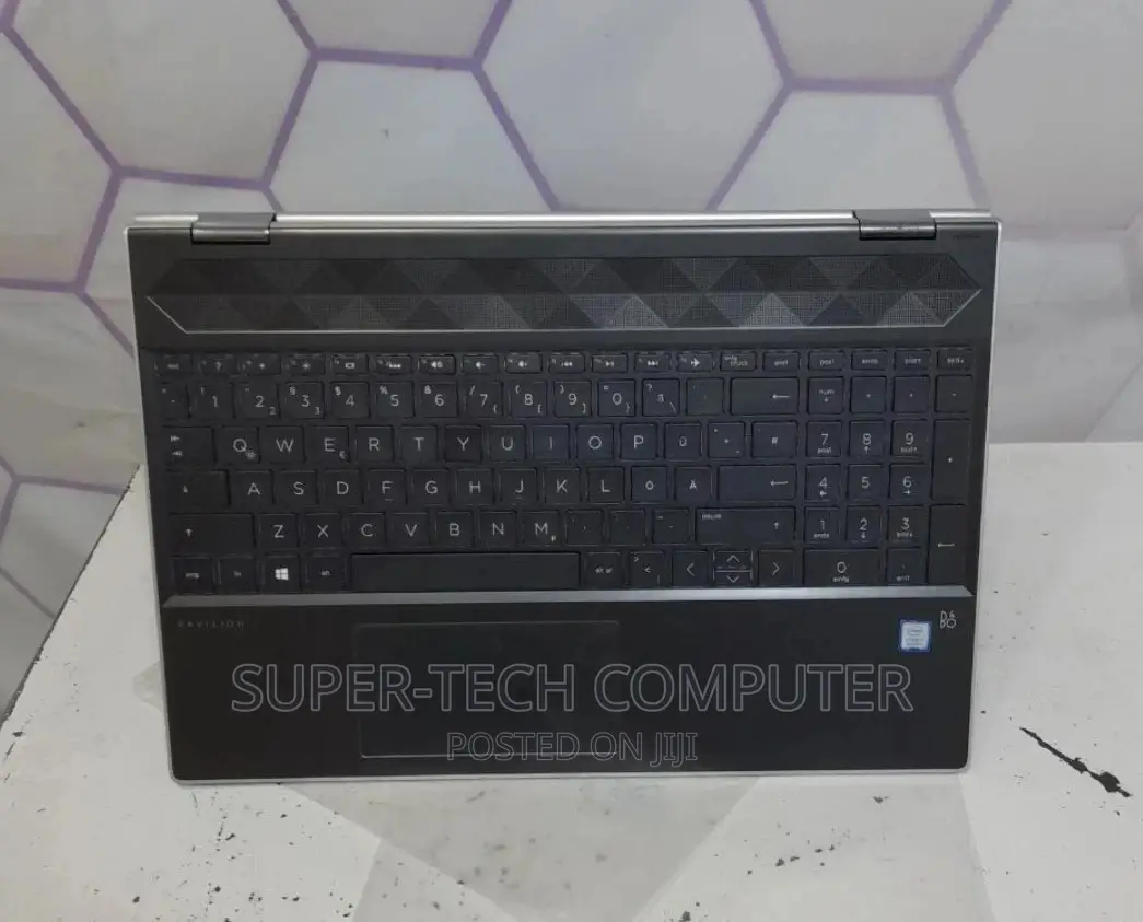 New Laptop HP Pavilion 13 X360 8GB Intel Core I3 HDD 1T