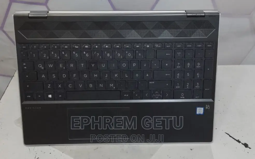 New Laptop HP Pavilion 15 8GB Intel Core I3 HDD 1T