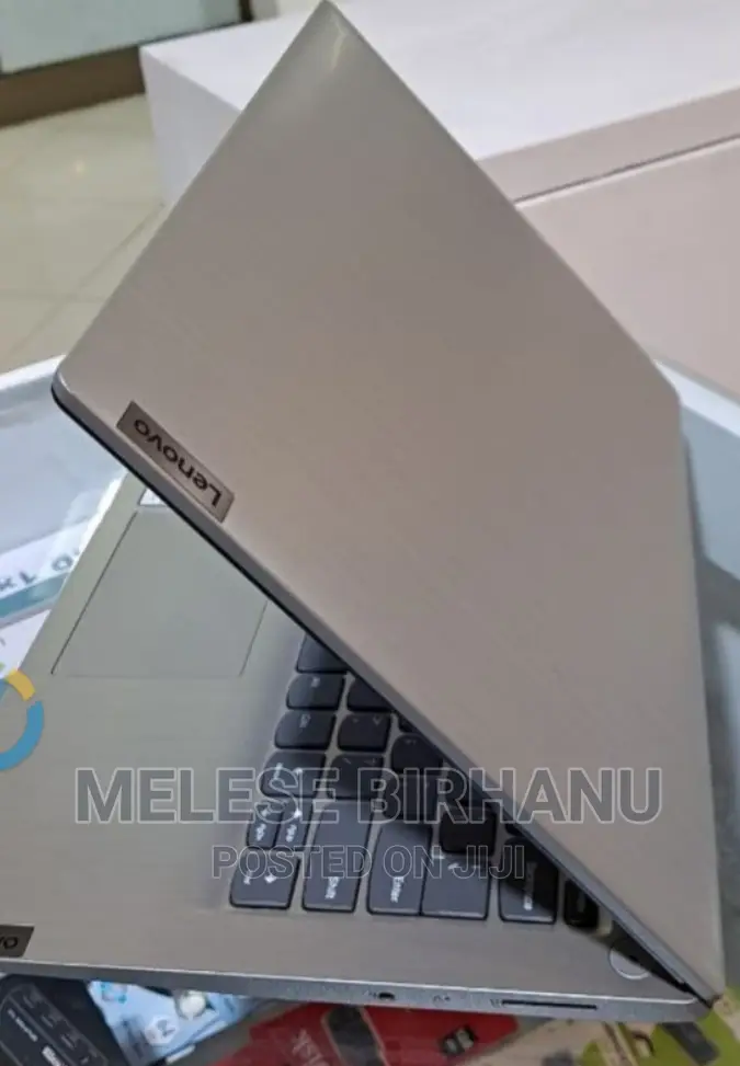 New Laptop Lenovo ThinkPad Yoga 8GB AMD Ryzen 5 SSD 500GB