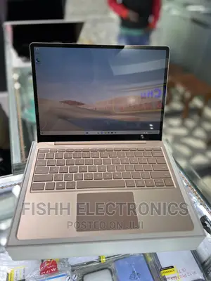 New Laptop Microsoft Surface Go 8GB Intel Core I5 SSD 128GB