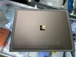 New Laptop Microsoft Surface Go 8GB Intel Core I5 SSD 128GB