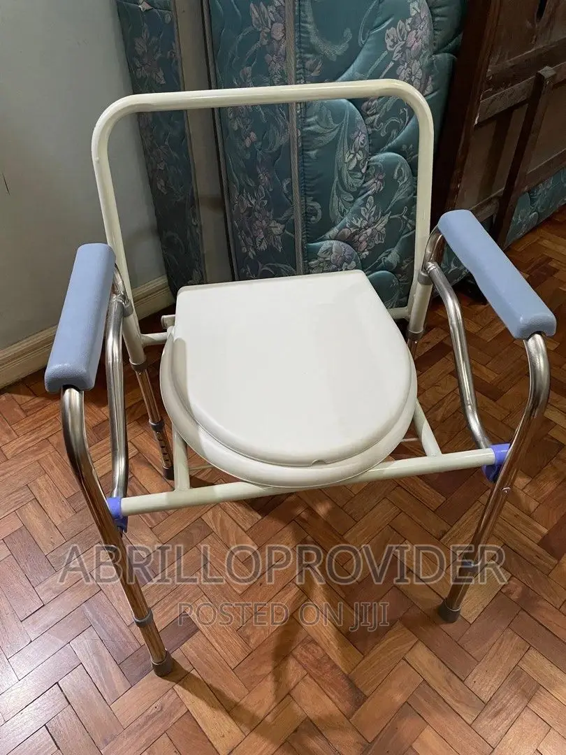 Commode Chair/Foldable Chair/Toilet Chair/New Packed Chair