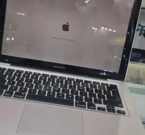 New Laptop Apple MacBook 2012 4GB Intel Core I5 HDD 500GB