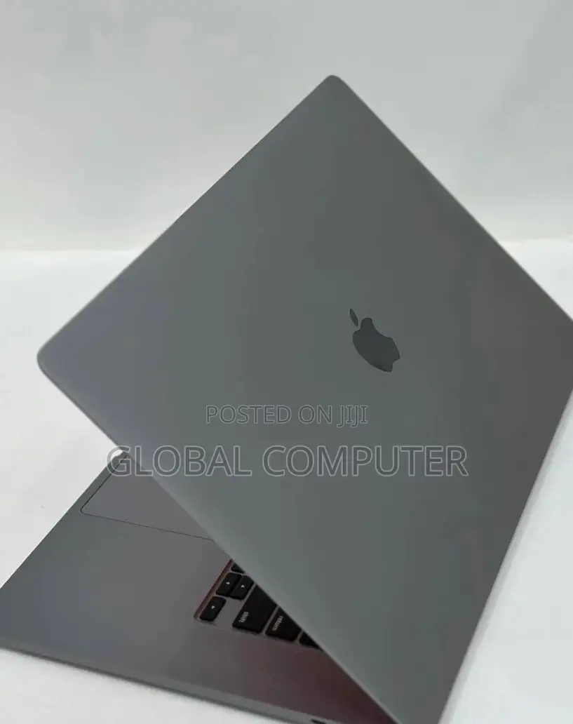 New Laptop Apple MacBook Pro 2019 16GB Intel Core I7 SSD 512GB