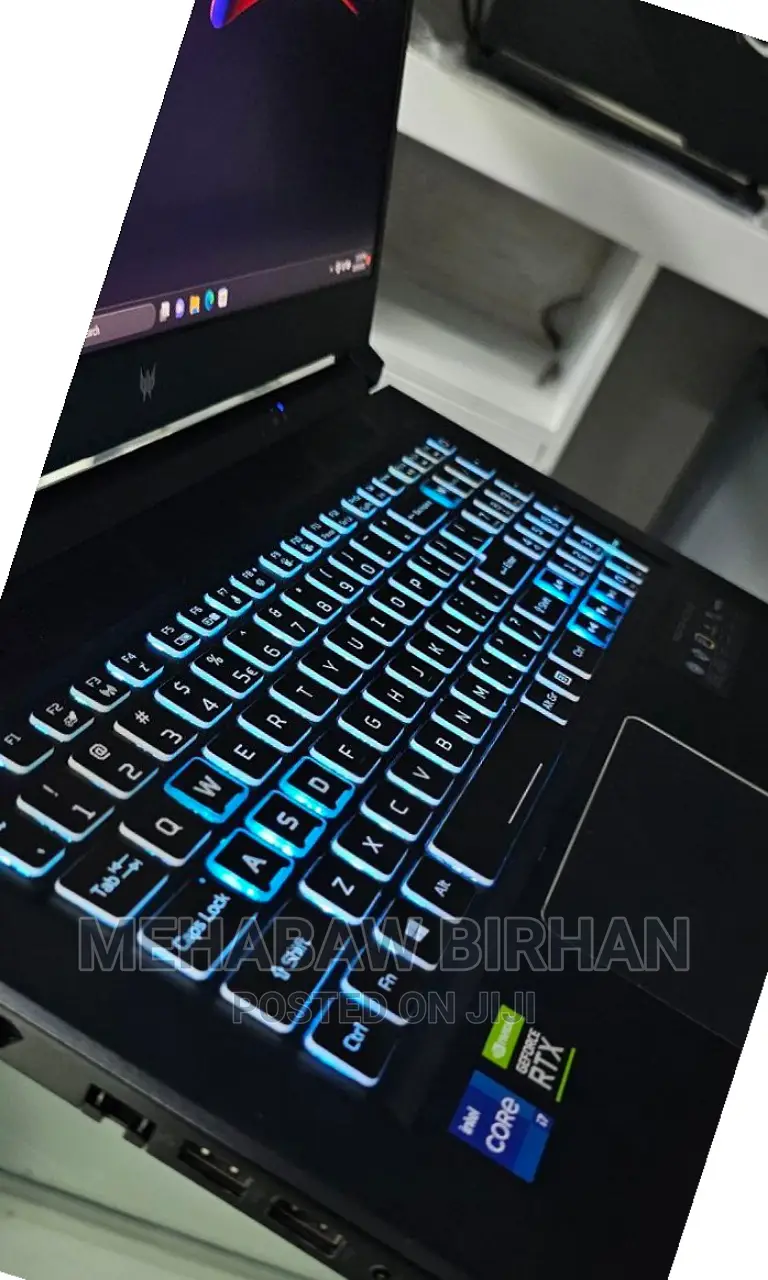 New Laptop Acer Predator Helios 300 16GB Intel Core I7 SSD 1T