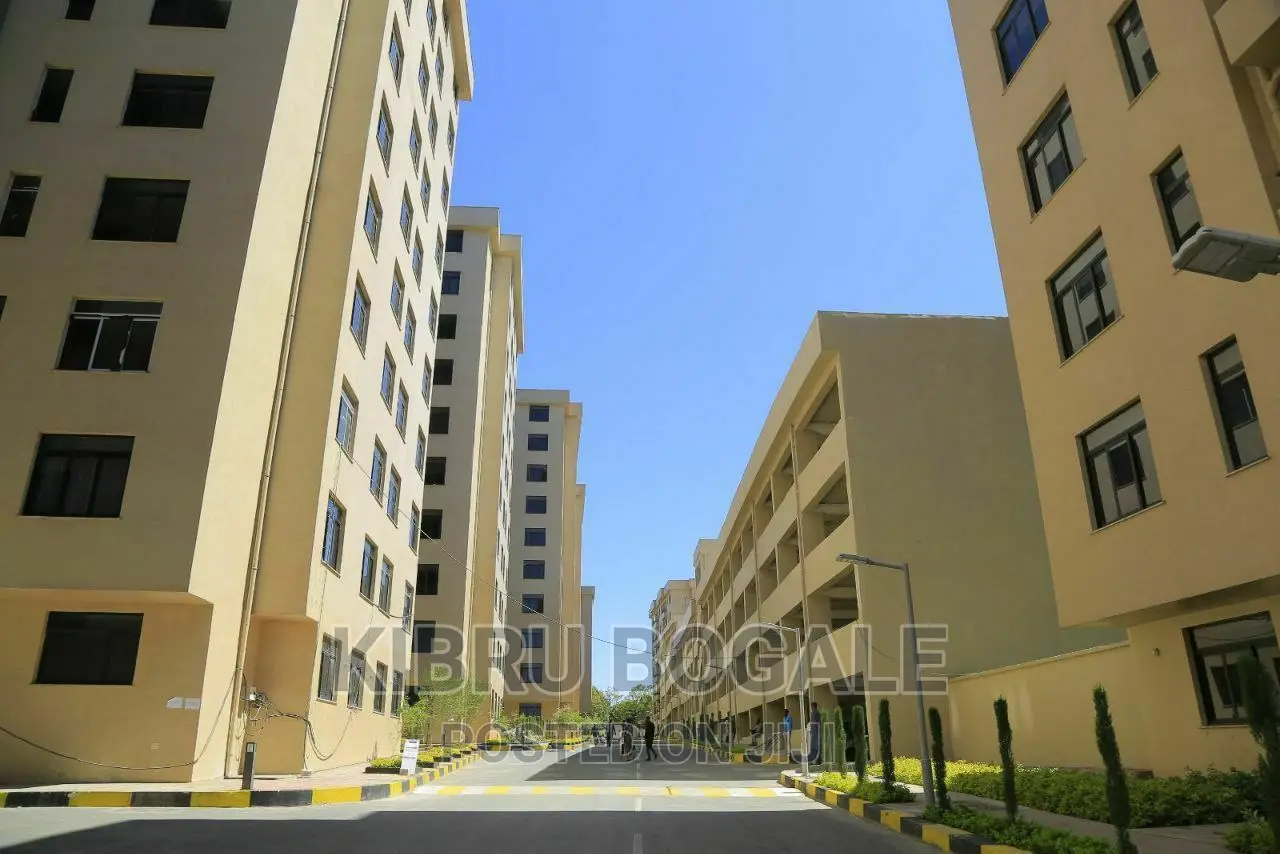 3bdrm Apartment in Samit Sun Rise Real, Bole for sale