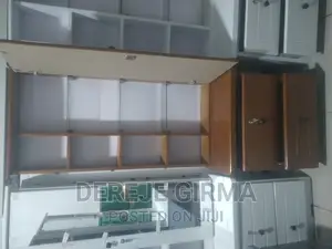 Photo - ድሬሲንግ /መዋቢያ