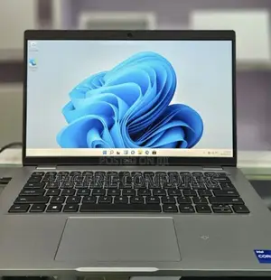 Photo - New Laptop Dell Latitude 10 16GB Intel Core I7 SSD 512GB