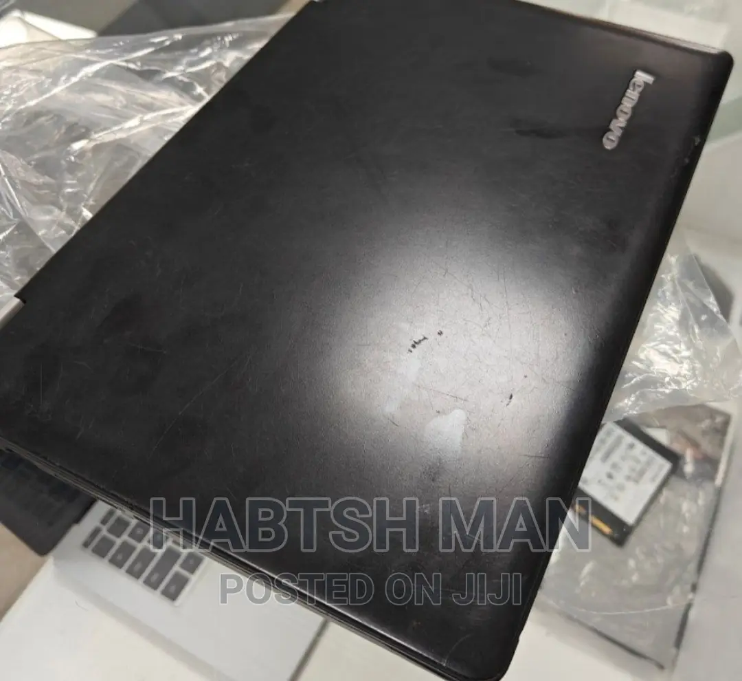 Laptop Lenovo Ideapad 3 4GB Intel Core 2 Quad HDD 500GB