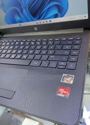 New Laptop HP 8GB AMD Ryzen 3 SSD 512GB