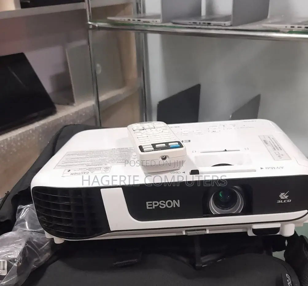 Brand New X51 EPSON Projector