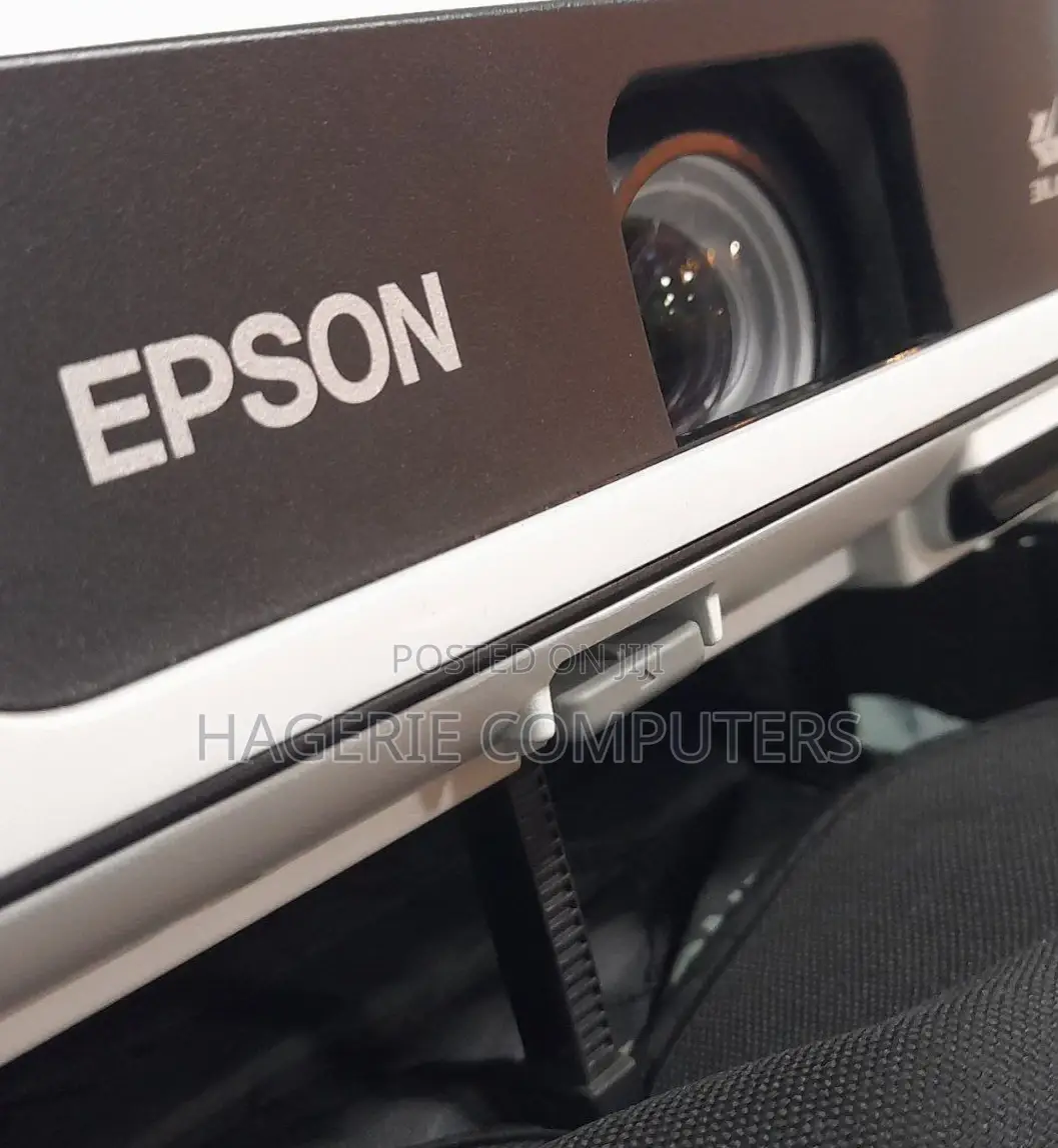 Brand New X51 EPSON Projector