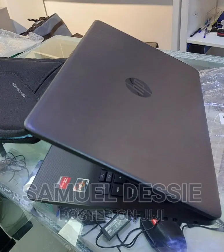 New Laptop HP Stream Notebook 8GB AMD Ryzen 3 SSD 512GB