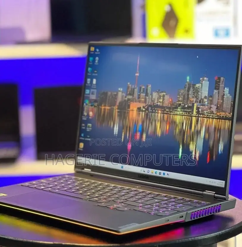 New Laptop Lenovo Legion 7 32GB Intel Core I7 SSD 1T