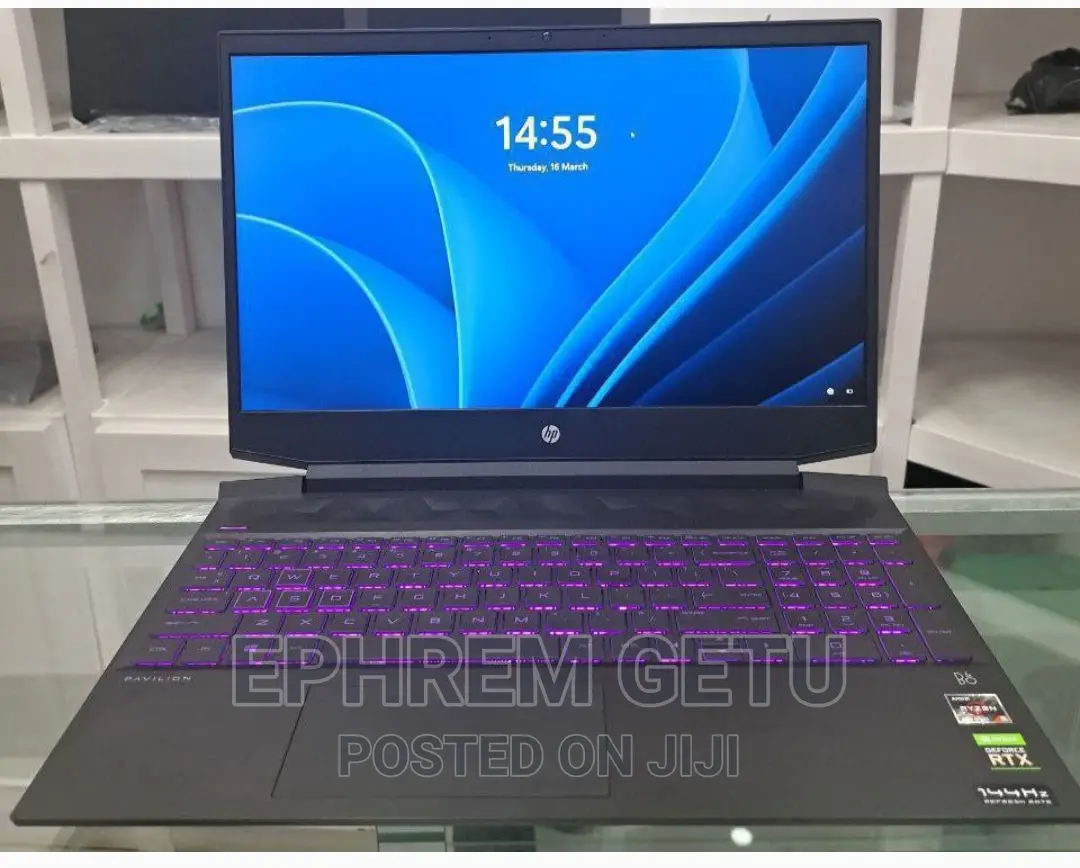 New Laptop HP Pavilion 15 8GB AMD Ryzen 5 SSD 512GB