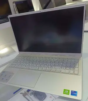 New Laptop Dell Inspiron 15 16GB Intel Core I7 SSD 512GB