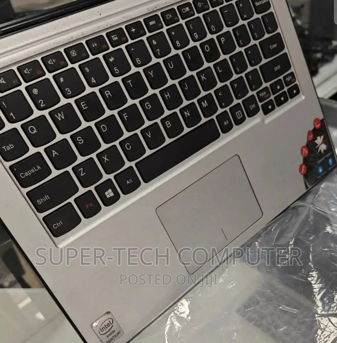 New Laptop Lenovo IdeaPad Yoga 11 4GB Intel Core 2 Quad SSD 500GB