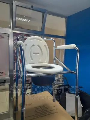 New Packed Commode Chair/Toilet/Popo/Chair/Commode Chair