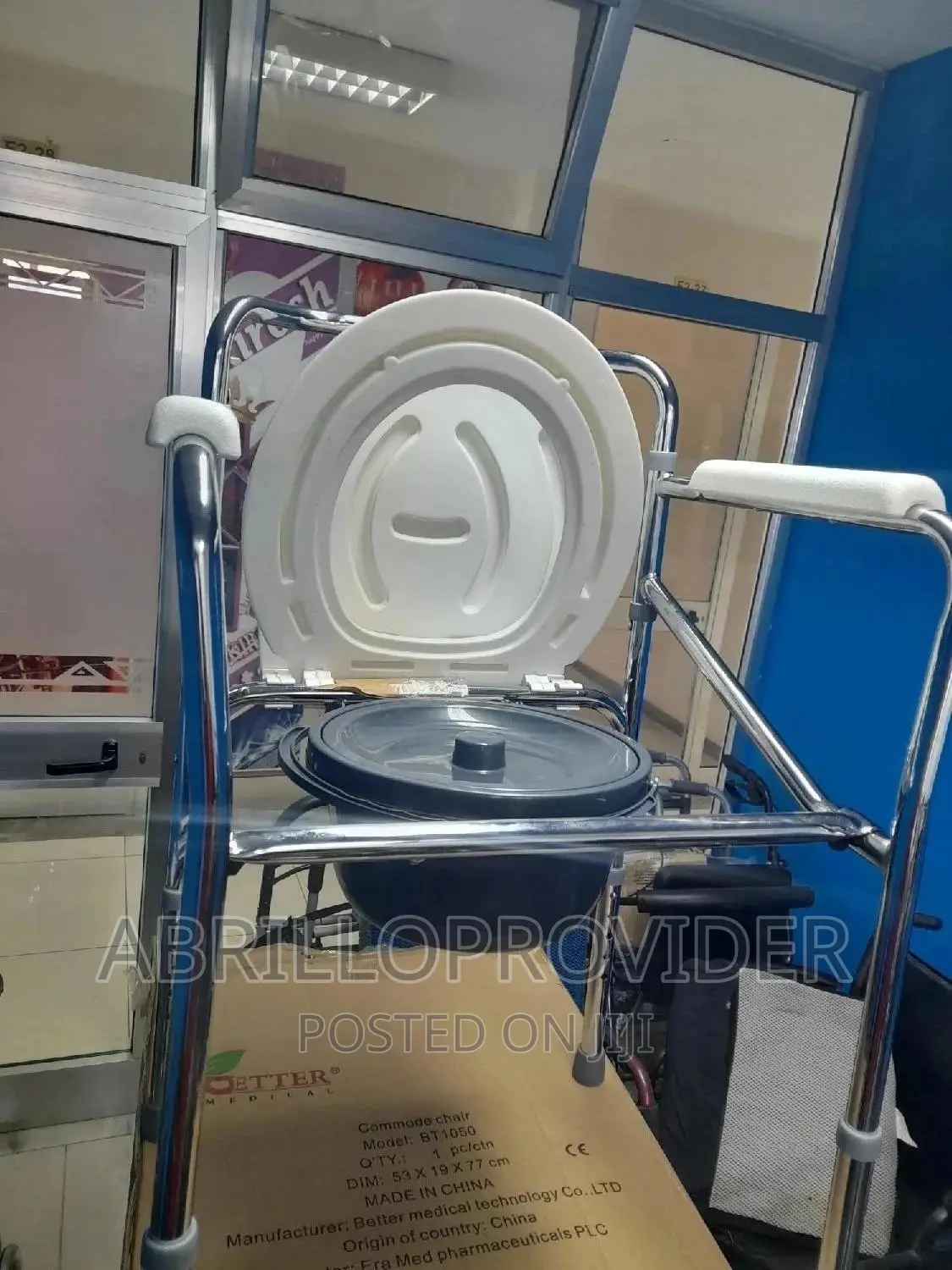 Packed Commode Chair/New Chair/Toilet Chair/Foldable Chair