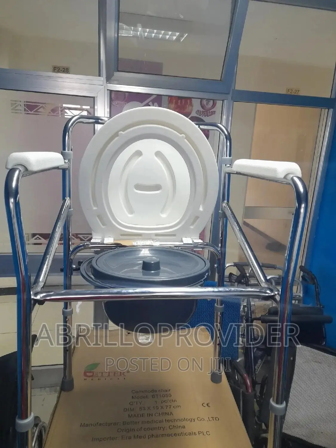 Packed Commode Chair/New Chair/Toilet Chair/Foldable Chair