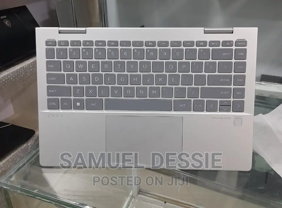 New Laptop HP Envy X360 16GB Intel Core I7 SSD 1T