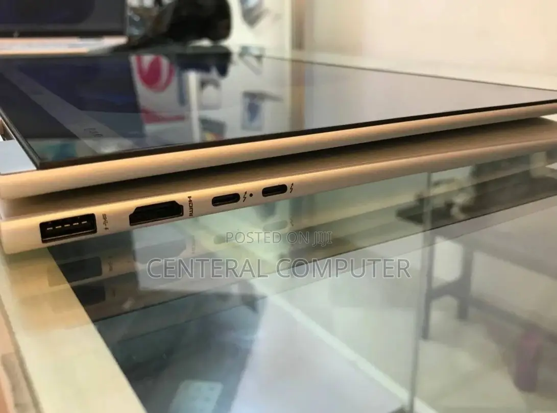 New Laptop HP Envy X2 11 16GB Intel Core I5 SSD 512GB