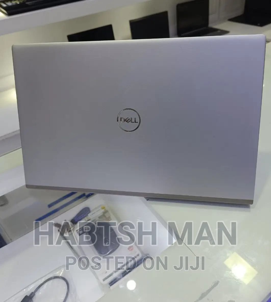 New Laptop Dell Inspiron 15 16GB Intel Core I7 SSD 512GB