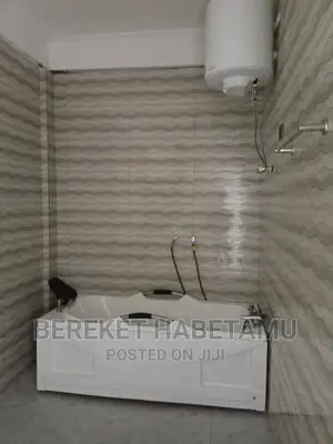 Furnished 5bdrm House in ሃይሌ ጋርመንት, Nifas Silk-Lafto for sale