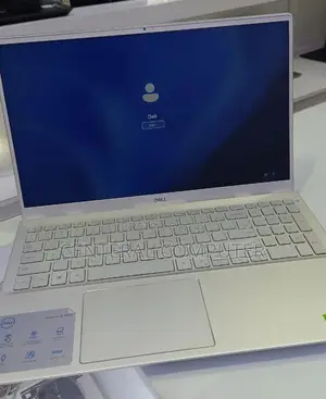 New Laptop Dell Inspiron 13 5000 16GB Intel Core I7 SSD 512GB