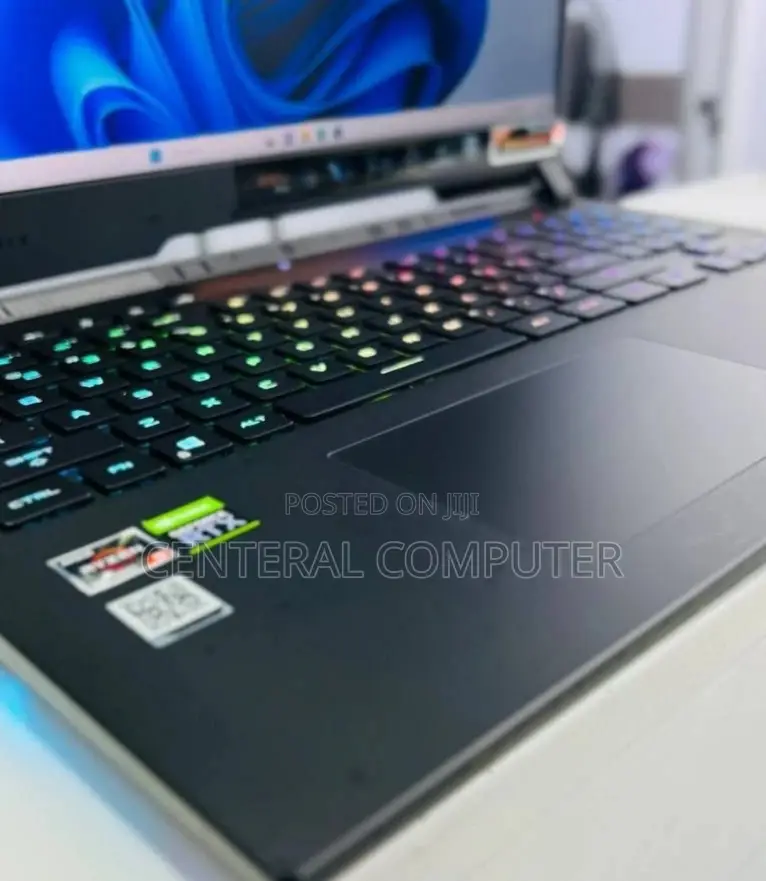 New Laptop Asus ROG G703 32GB Intel Core I7 SSD 512GB