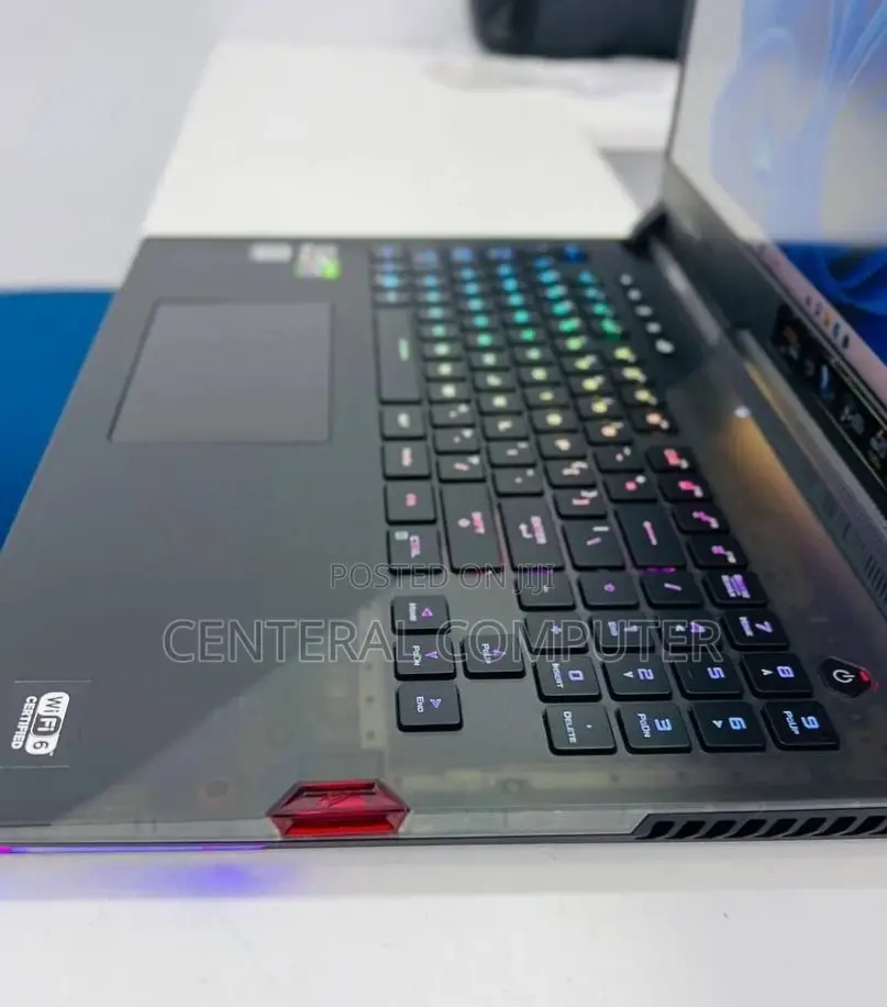 New Laptop Asus ROG G703 32GB Intel Core I7 SSD 512GB