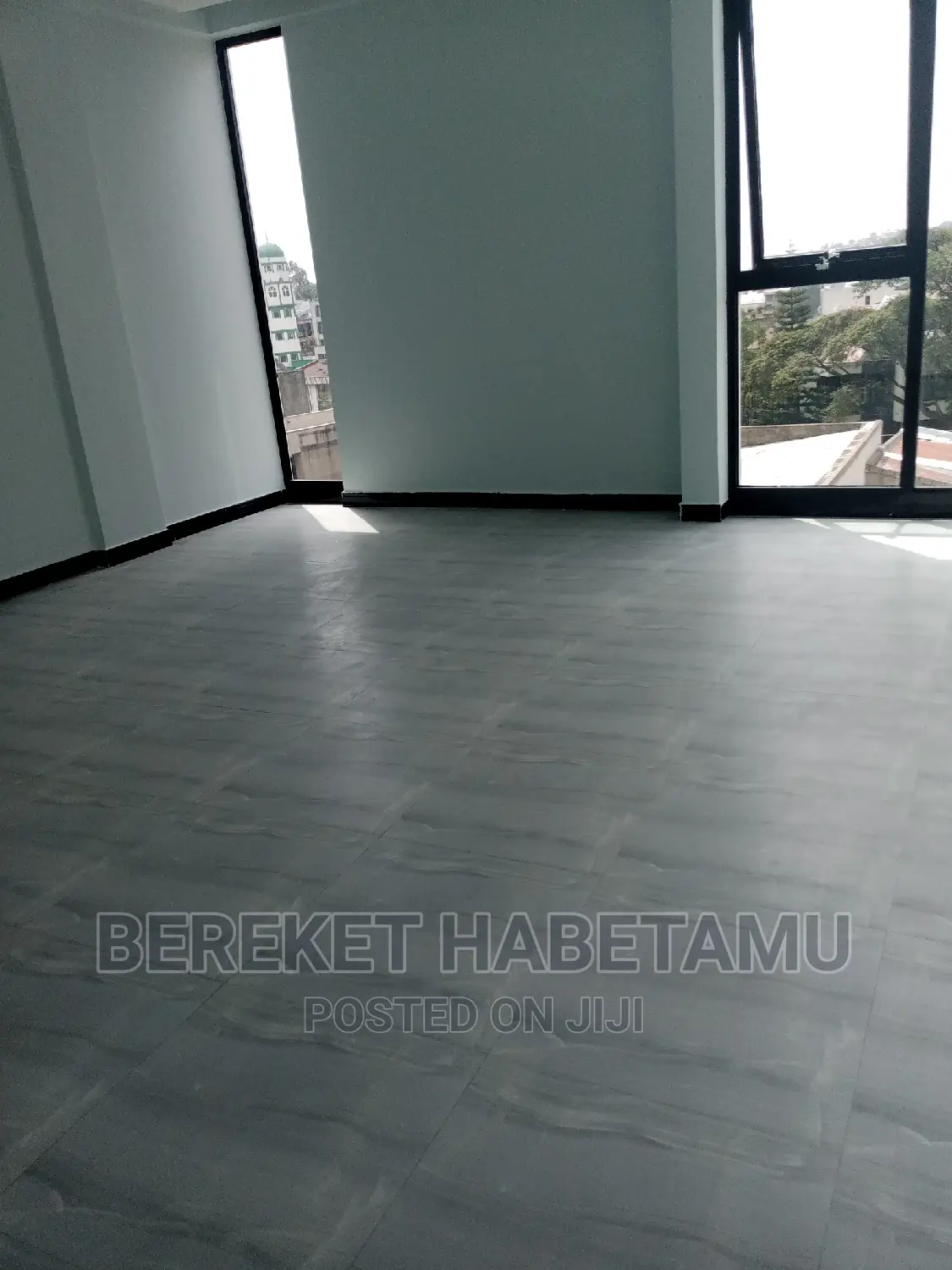 Furnished 5bdrm House in ለቡ ላፍቶ, Nifas Silk-Lafto for sale