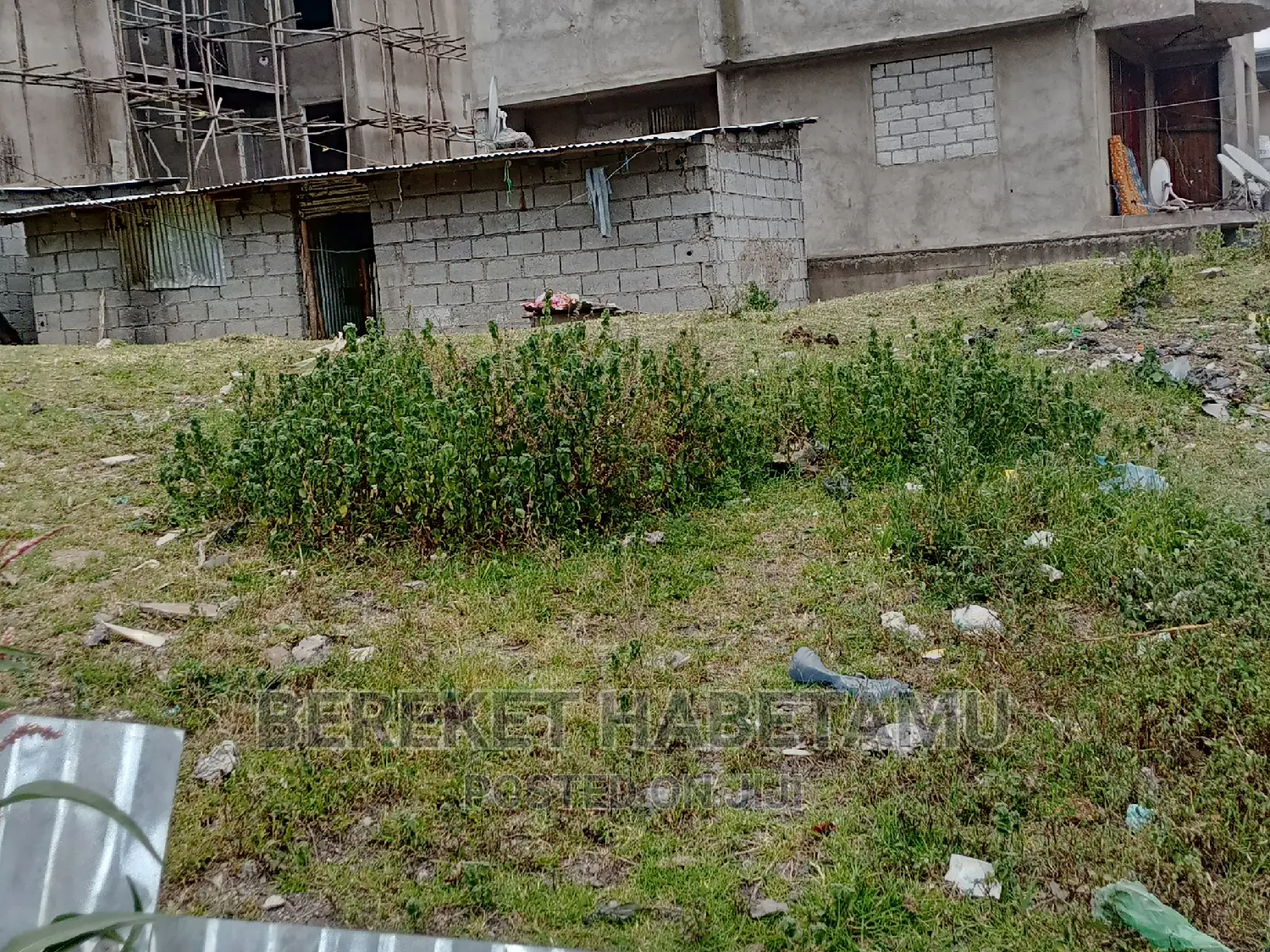 ለሽያጭ የቀረበ ነባር ይዞታ 850ካሬ