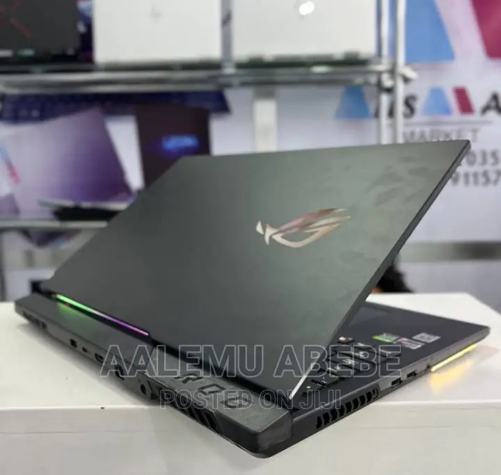 New Laptop Asus ROG Strix G15 32GB AMD Ryzen 9 SSD 1T