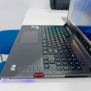 New Laptop Asus ROG Strix G15 32GB AMD Ryzen 9 SSD 1T