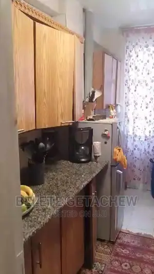 2bdrm Condo in ቦሌ አራብሳ ኮንዶሚኒየም, Bole for sale