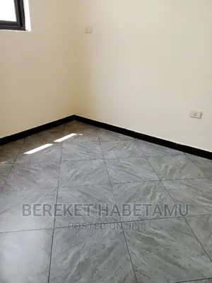 Furnished 6bdrm House in ላፍቶ, Nifas Silk-Lafto for sale