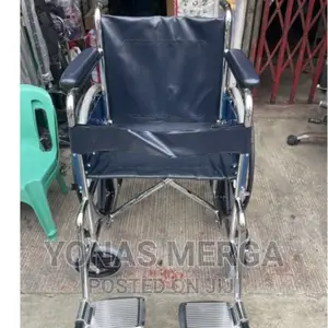Photo - IN1 875-46 Wheel Chair/Medhire Basic /Wheelchair/