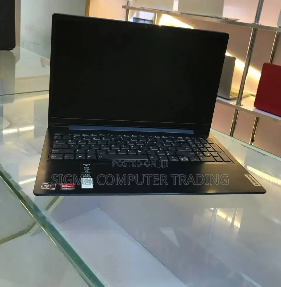 New Laptop Lenovo Ideapad 3 8GB AMD Ryzen 5 SSD 512GB