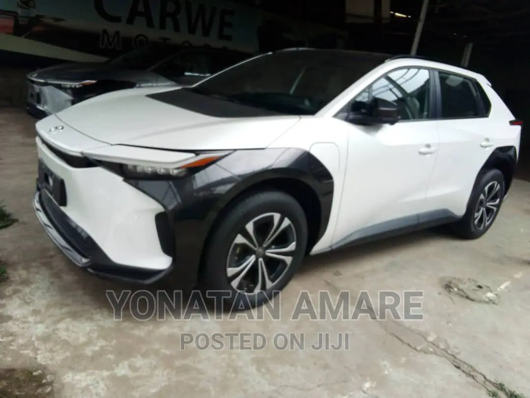 New Toyota bZ4X 2023 White